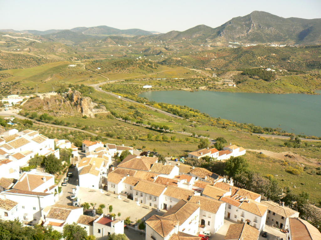 Casa Rural-Apartamento El Lebrillero Zahara De La Sierra Bagian luar foto